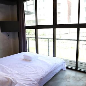 Camera con letto king size